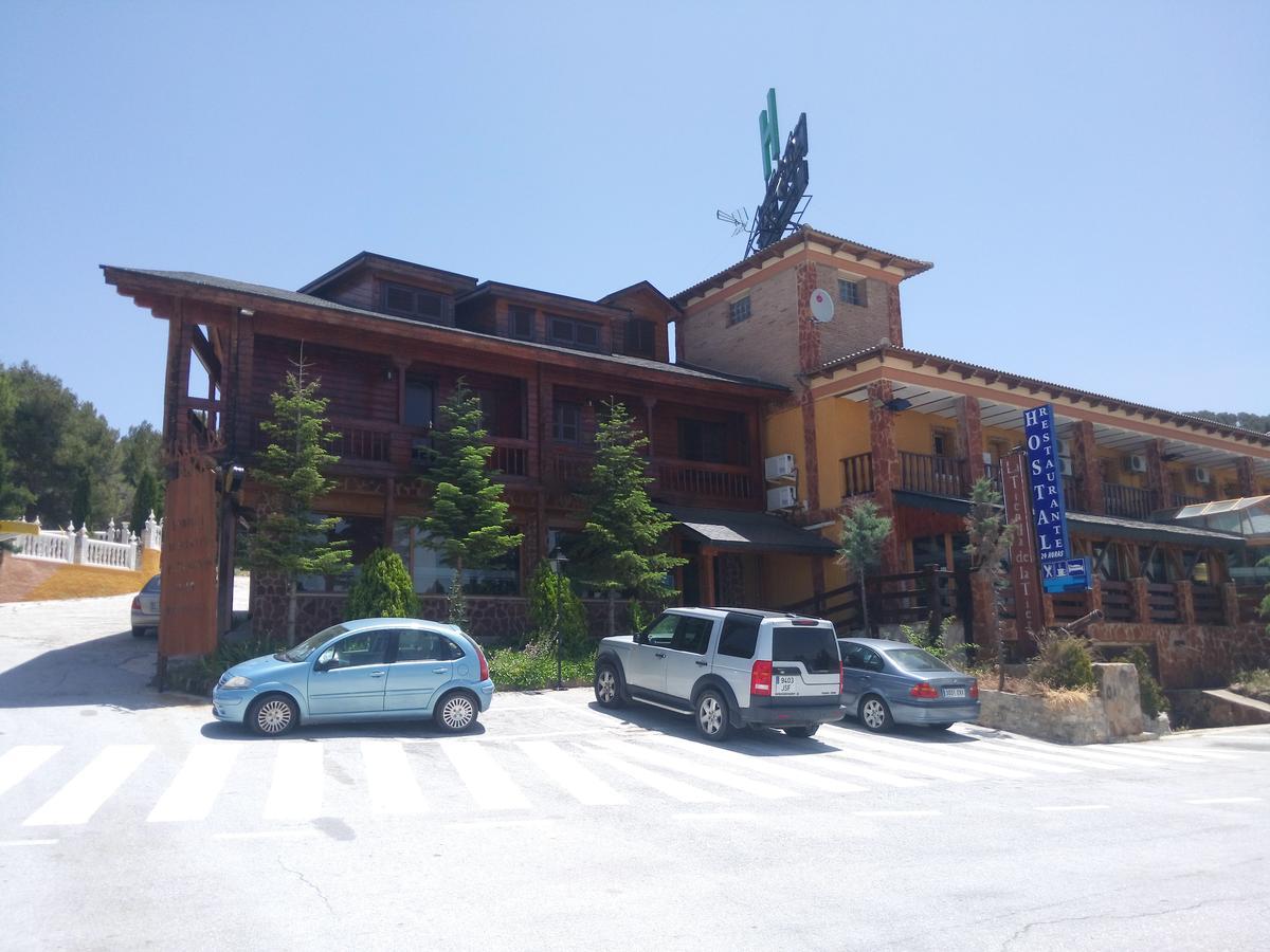 Hostal Sierra De Баса Екстер'єр фото