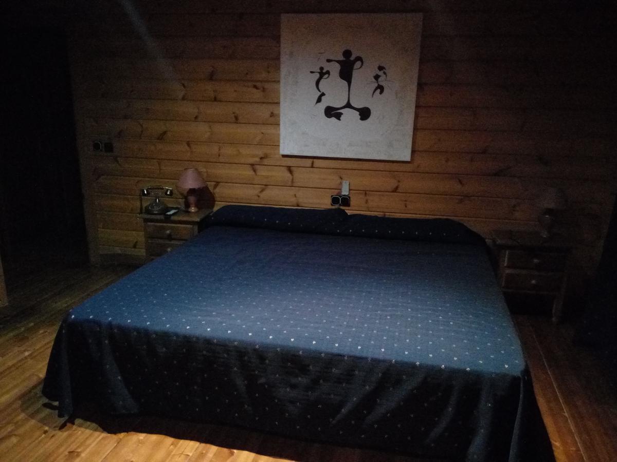 Hostal Sierra De Баса Екстер'єр фото